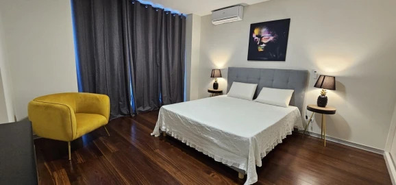 Apartamento T1 para Arrendamento férias em Funchal (Se)