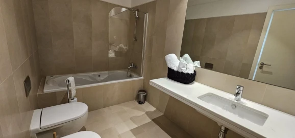 Apartamento T1 para Arrendamento férias em Funchal (Se)