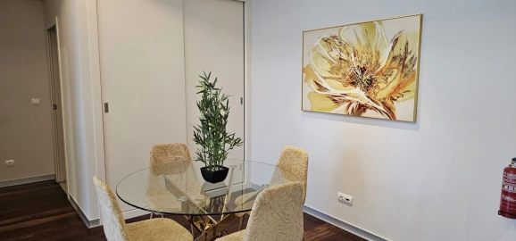 Apartamento T1 para Arrendamento férias em Funchal (Se)