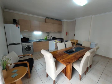 Apartamento T2 para Arrendamento férias em Armação de Pera