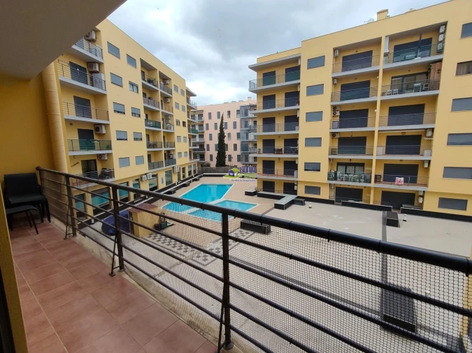 Apartamento T2 para Arrendamento férias em Armação de Pera Foto 20