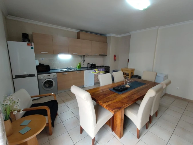 Apartamento T2 para Arrendamento férias em Armação de Pera Foto 3