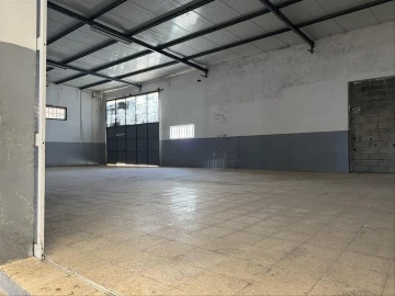 Apartamento para Venda em Alcanena e Vila Moreira