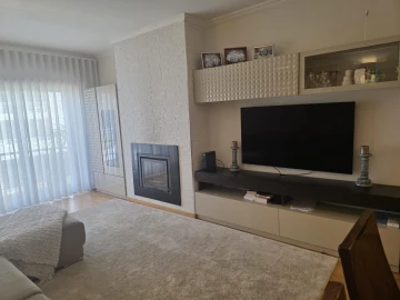 Apartamento T2 para Venda em São João de Ver