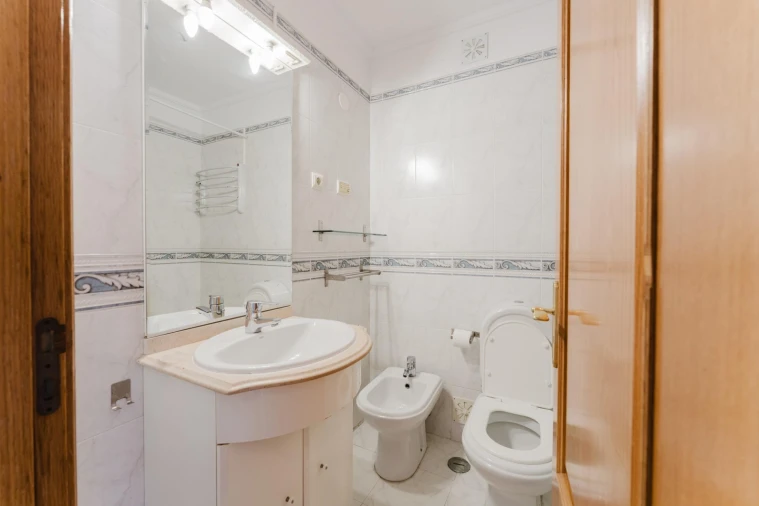 Apartamento T3 para Venda em Cascais e Estoril Foto 17