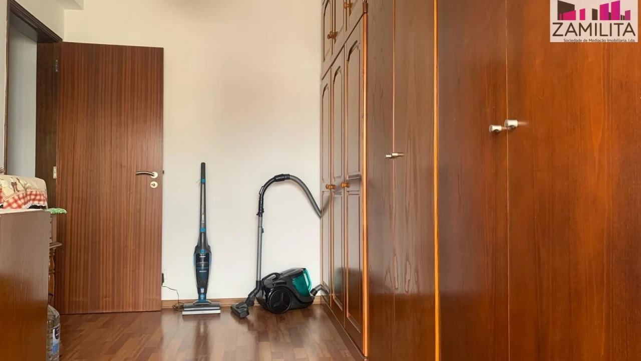 Apartamento T3 para Venda em Seixal, Arrentela e Aldeia de Paio Pires Foto 21