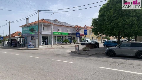 Apartamento T3 para Venda em Seixal, Arrentela e Aldeia de Paio Pires