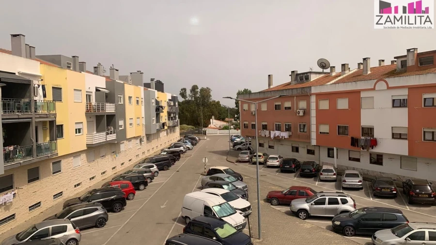 Apartamento T3 para Venda em Seixal, Arrentela e Aldeia de Paio Pires Foto 18