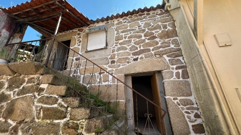 Moradia T1 para Venda em Tondela e Nandufe