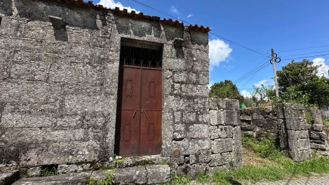 Moradia para Venda em Tondela e Nandufe