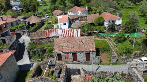 Moradia para Venda em Tondela e Nandufe