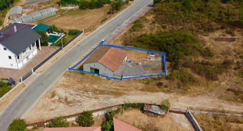 Moradia T2 para Venda em Barreiros e Cepões