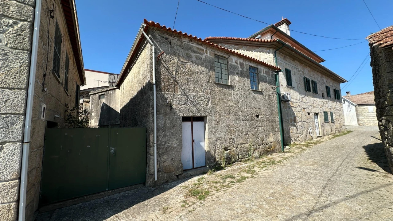 Moradia T3 para Venda em Caparrosa e Silvares Foto 5