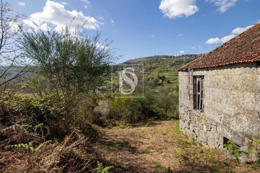 Moradia para Venda em Gestaço Foto 21