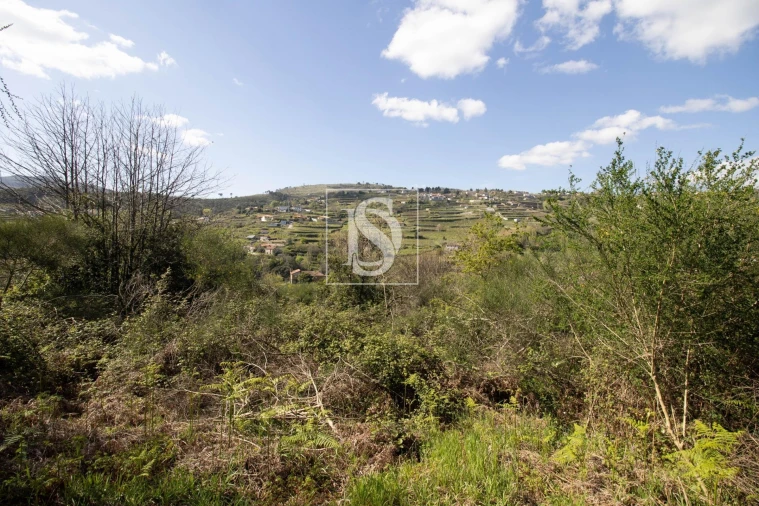 Moradia para Venda em Gestaço Foto 32