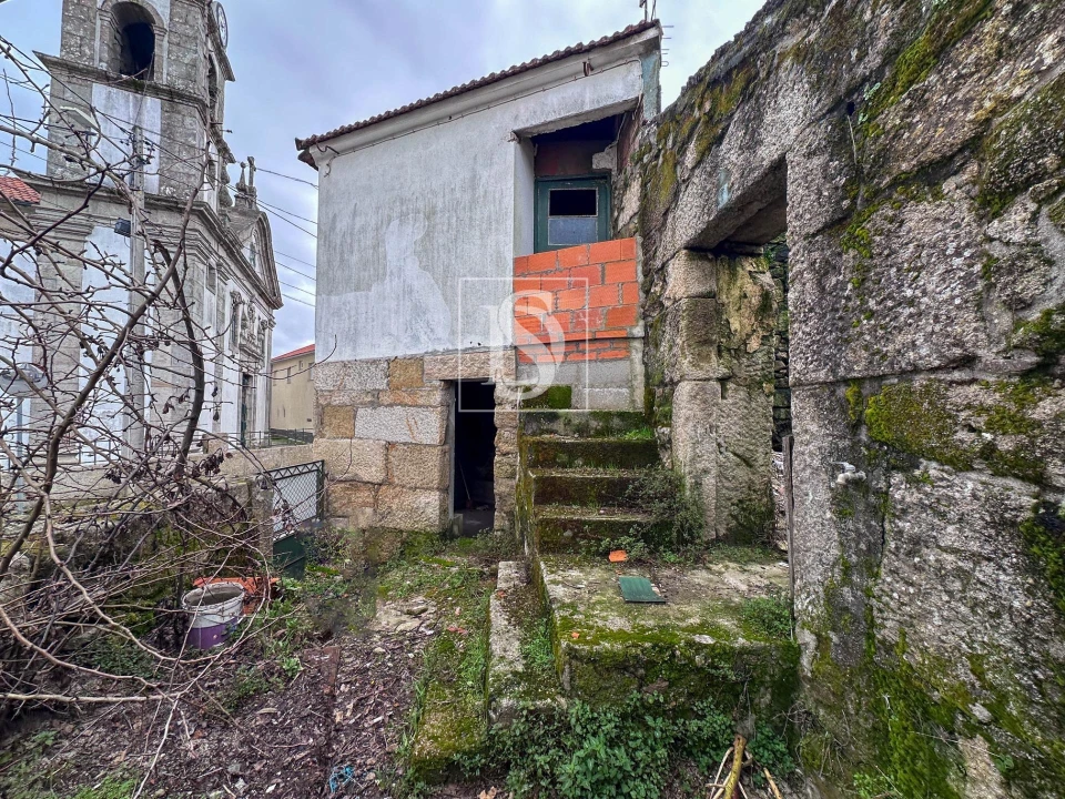 Moradia T2 para Venda em Torgueda Foto 6