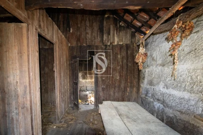 Moradia para Venda em Gestaço