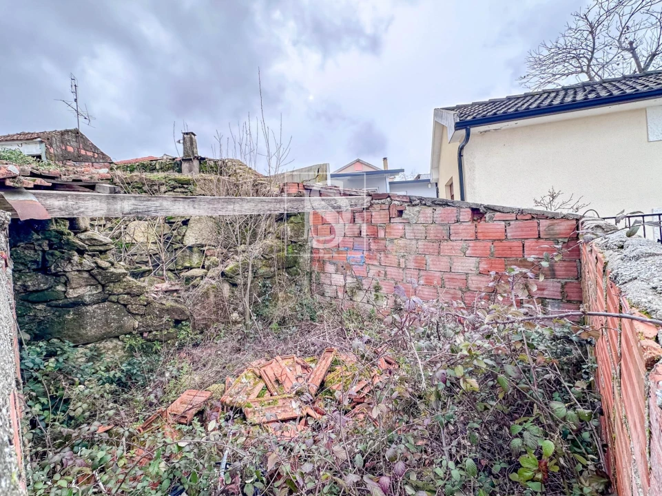 Moradia T2 para Venda em Torgueda Foto 16