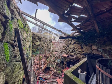 Moradia T2 para Venda em Torgueda