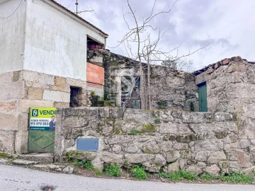 Moradia T2 para Venda em Torgueda