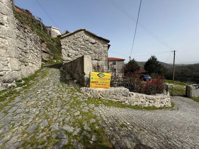 Moradia T1 para Venda em Valdreu Foto 9