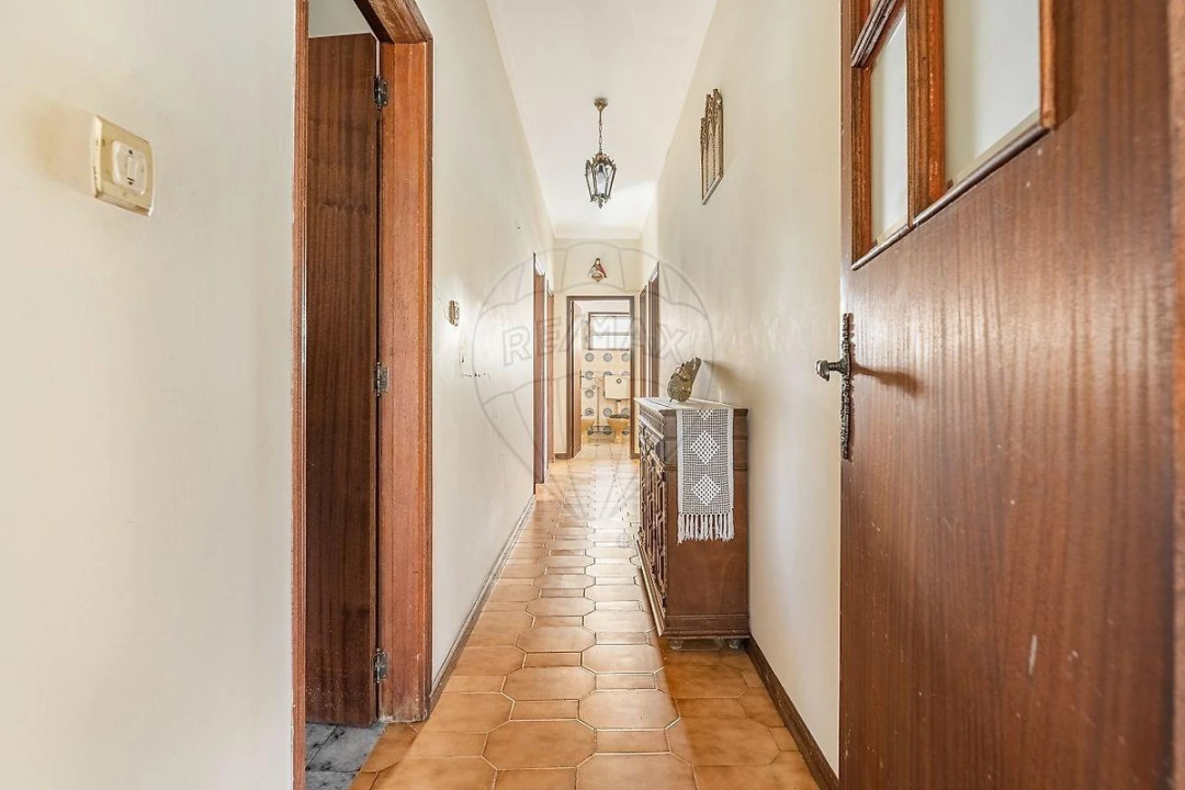 Moradia T4 para Venda em Quinchães Foto 22