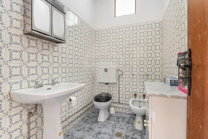 Moradia T4 para Venda em Quinchães