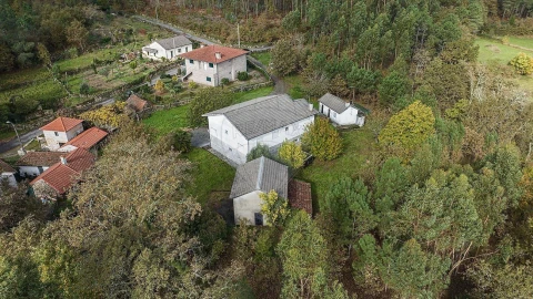 Moradia T4 para Venda em Quinchães