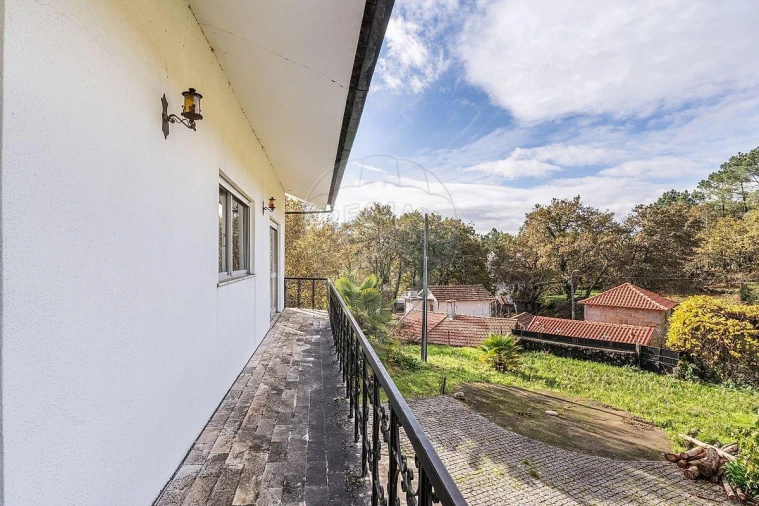 Moradia T4 para Venda em Quinchães Foto 18