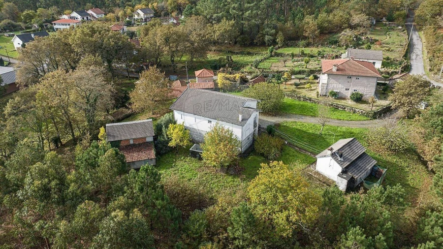 Moradia T4 para Venda em Quinchães Foto 46