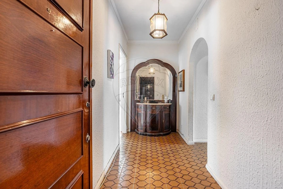 Apartamento T3 para Venda em Mafamude e Vilar do Paraíso Foto 16