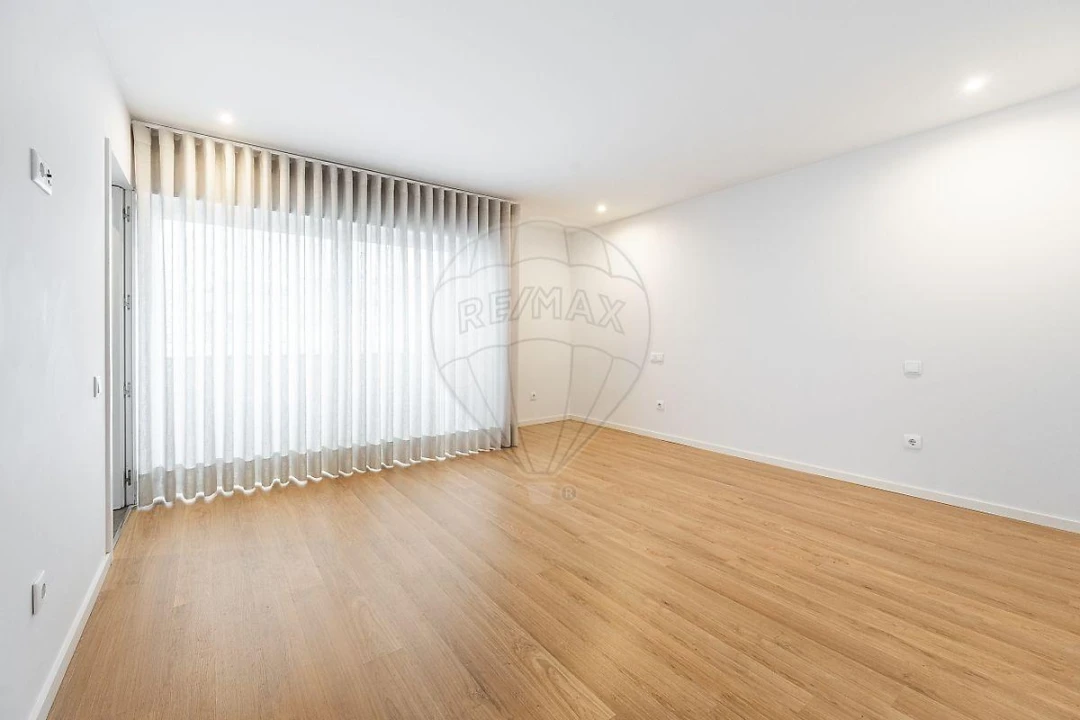 Moradia T3 para Venda em Vila Nova de Famalicão e Calendário Foto 15