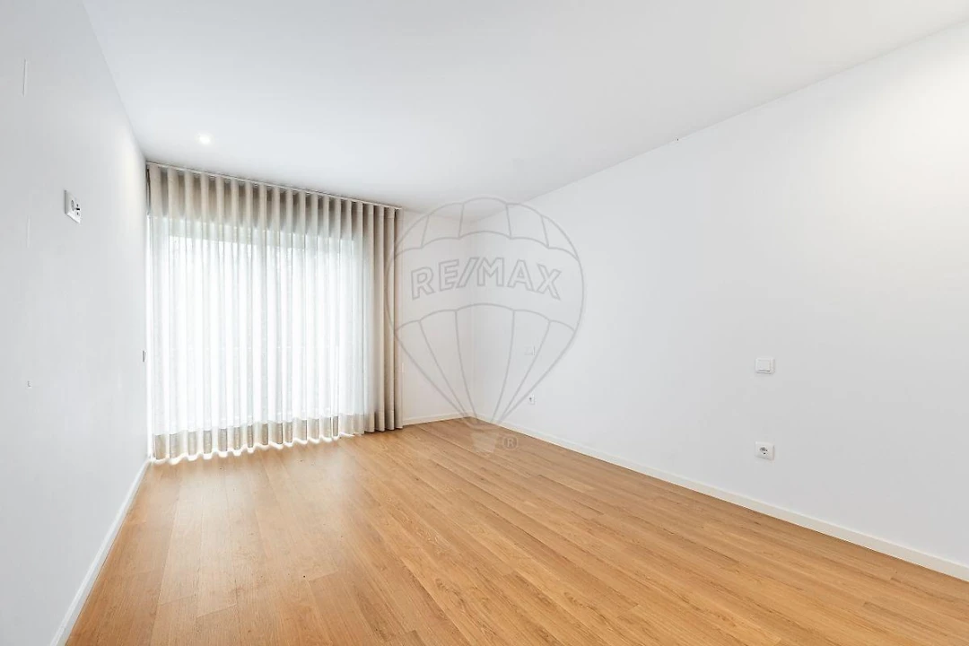 Moradia T3 para Venda em Vila Nova de Famalicão e Calendário Foto 24