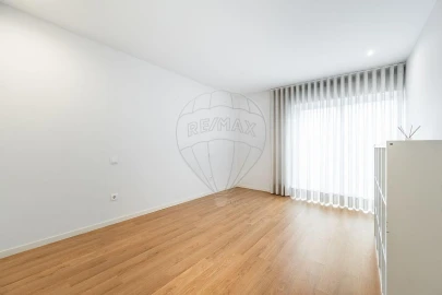 Moradia T3 para Venda em Vila Nova de Famalicão e Calendário