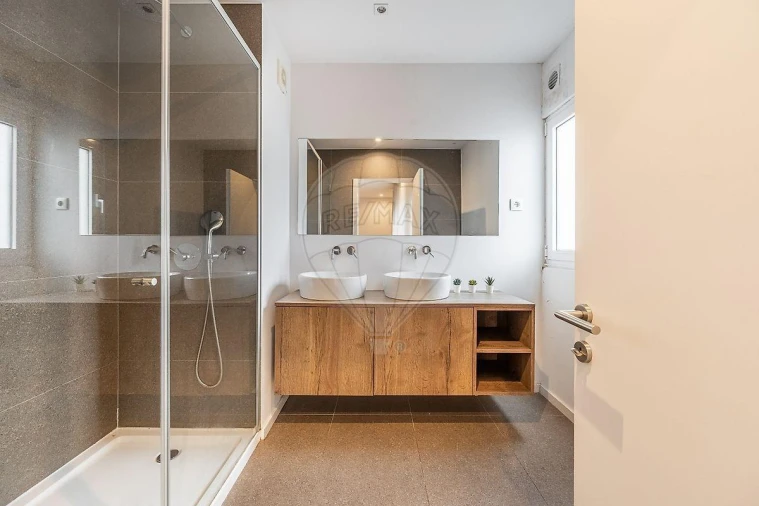 Moradia T3 para Venda em Vila Nova de Famalicão e Calendário Foto 10