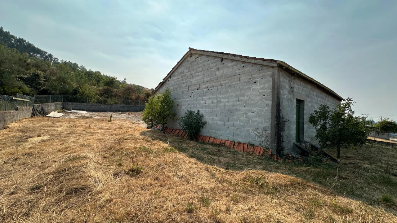 Moradia T2 para Venda em Barreiros e Cepões Foto 1