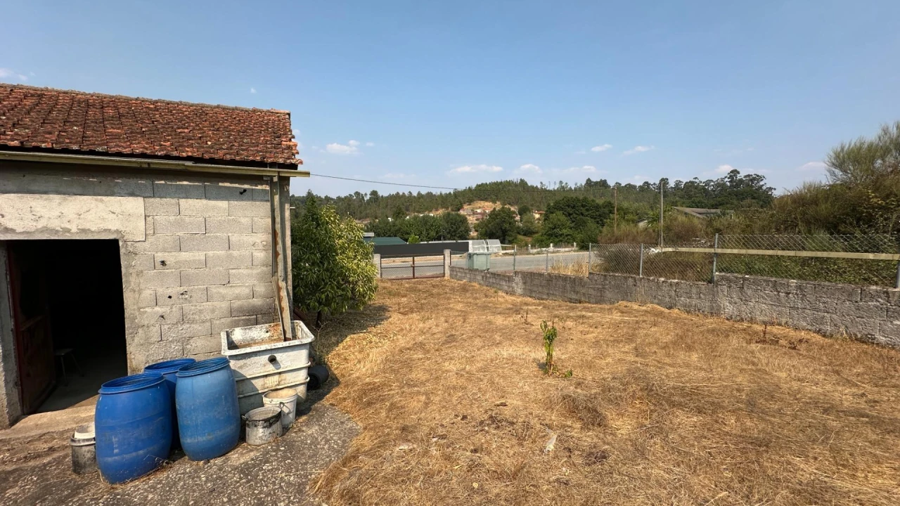 Moradia T2 para Venda em Barreiros e Cepões Foto 2