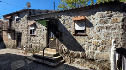 Moradia T2 para Venda em Mangualde, Mesquitela e Cunha Alta