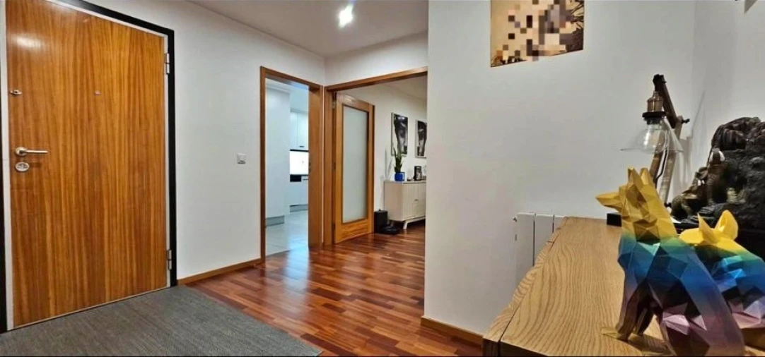 Apartamento T4 para Venda em Vilar de Pinheiro Foto 5