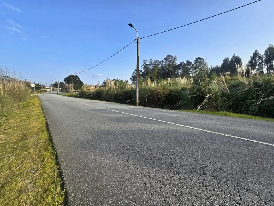 Terreno para Venda em Serzedo e Perosinho Foto 1