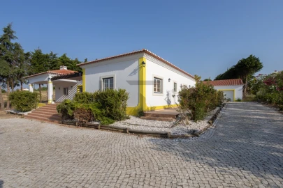 Quinta T4 para Venda em Aldeia Galega da Merceana e Aldeia Gavinha