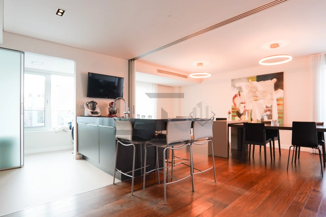 Apartamento T6 para Venda em Areeiro Foto 30