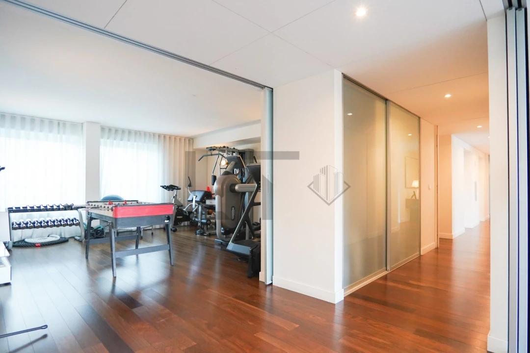 Apartamento T6 para Venda em Areeiro Foto 33