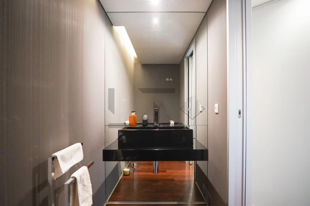Apartamento T6 para Venda em Areeiro Foto 38