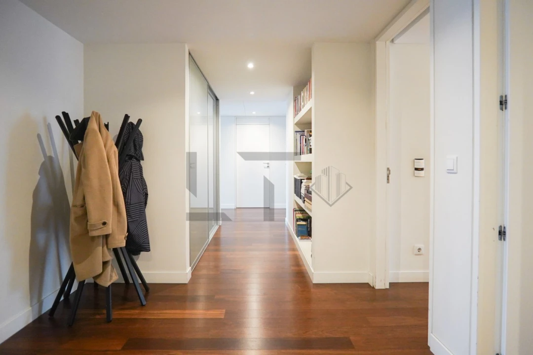 Apartamento T6 para Venda em Areeiro Foto 39