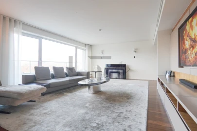 Apartamento T6 para Venda em Areeiro