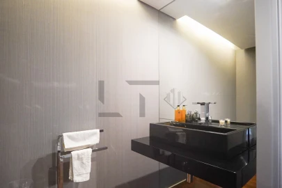 Apartamento T6 para Venda em Areeiro