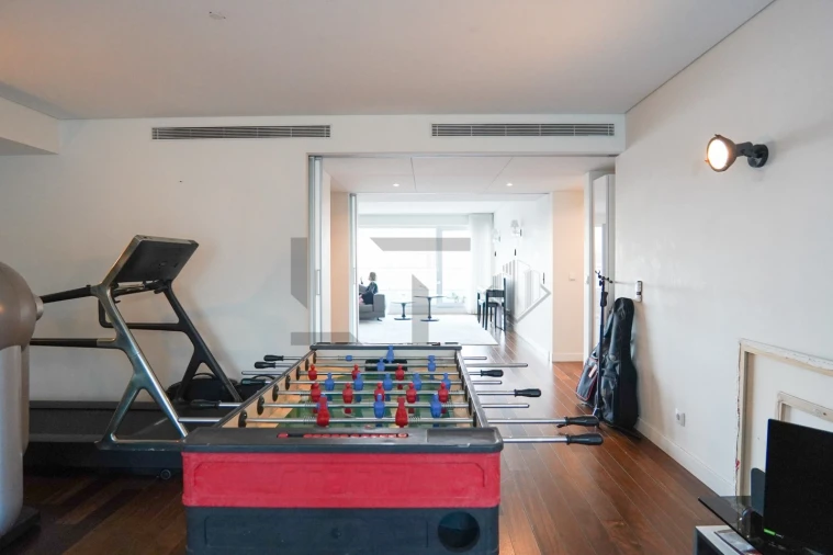 Apartamento T6 para Venda em Areeiro Foto 35