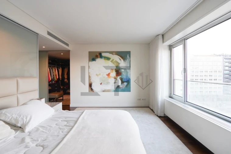 Apartamento T6 para Venda em Areeiro Foto 43