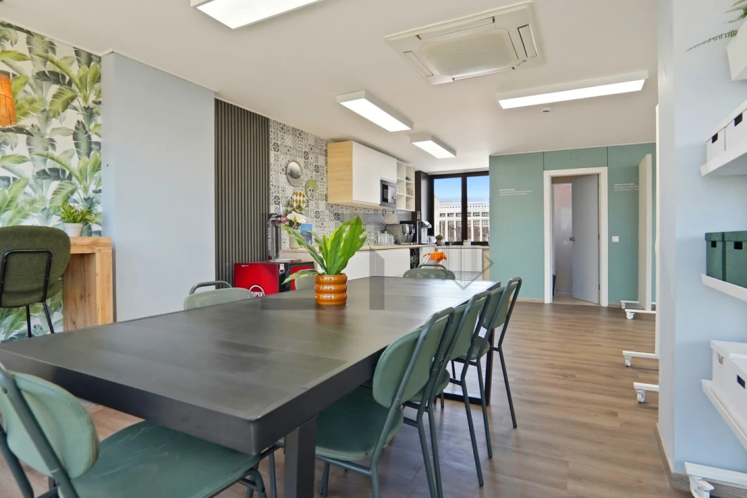 Escritório para Arrendamento em Avenidas Novas Foto 11